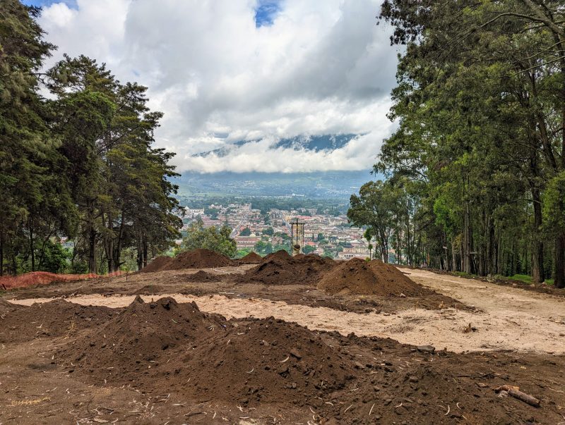 Picture of Cerro de la Cruz that is currently under construction. 